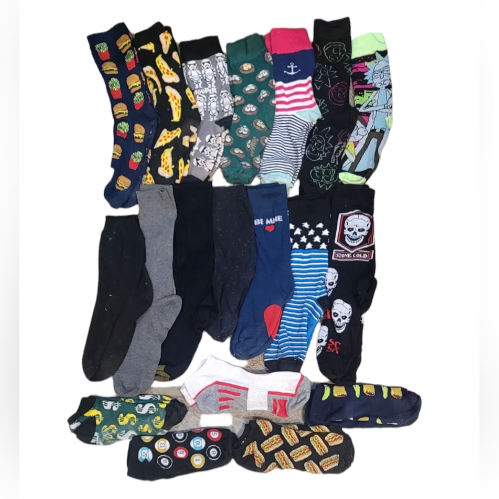 Mix Of Boys Socks | Bundle of 19 Pairs | star wars/Rick & morty/Pizza & burgers